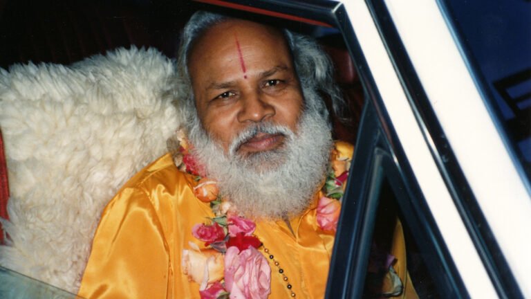 Self-Improvement: Stop Fault- Finding with Insight from Prakashanand Saraswati